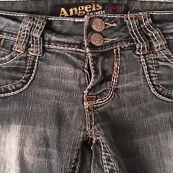 Angel Jean's - Picture 6 of 11